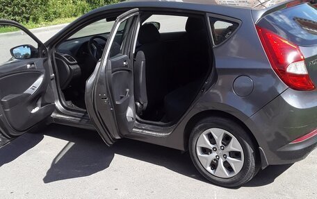 Hyundai Solaris II рестайлинг, 2014 год, 1 077 000 рублей, 6 фотография