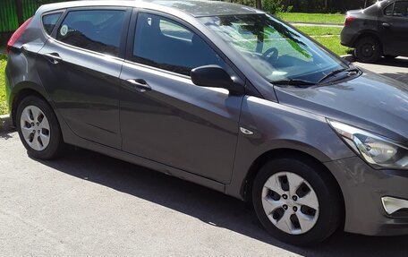 Hyundai Solaris II рестайлинг, 2014 год, 1 077 000 рублей, 7 фотография