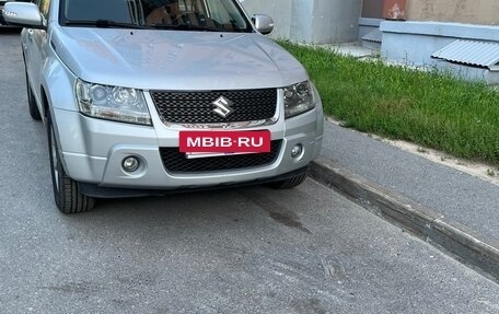 Suzuki Grand Vitara, 2011 год, 1 600 000 рублей, 2 фотография