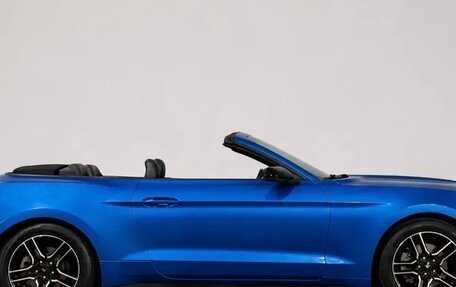 Ford Mustang VI рестайлинг, 2018 год, 2 450 000 рублей, 10 фотография
