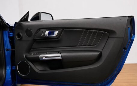 Ford Mustang VI рестайлинг, 2018 год, 2 450 000 рублей, 14 фотография