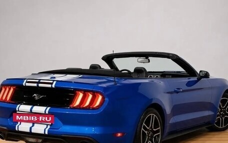 Ford Mustang VI рестайлинг, 2018 год, 2 450 000 рублей, 5 фотография