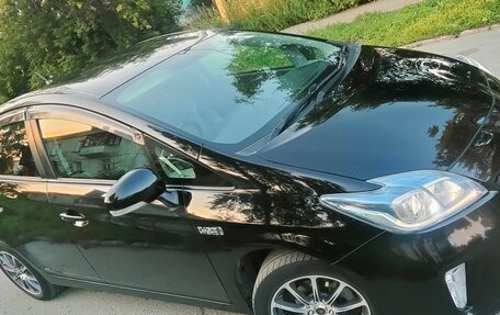 Toyota Prius, 2012 год, 1 350 000 рублей, 3 фотография