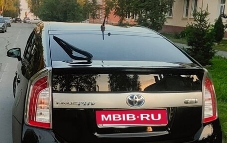 Toyota Prius, 2012 год, 1 350 000 рублей, 8 фотография