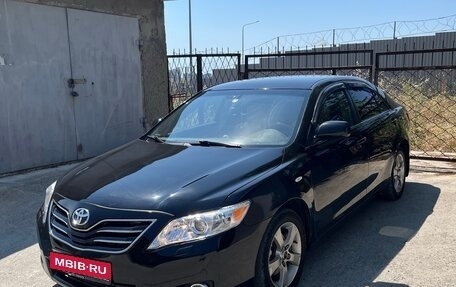 Toyota Camry, 2007 год, 1 050 000 рублей, 1 фотография