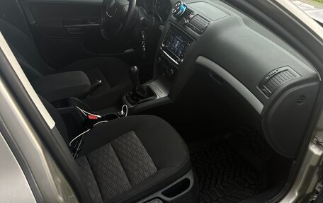 Skoda Octavia, 2012 год, 950 000 рублей, 15 фотография