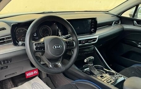 KIA K5, 2020 год, 1 400 000 рублей, 5 фотография