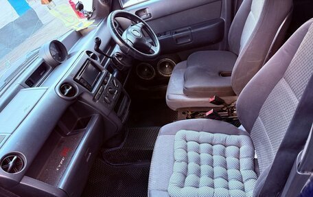 Toyota bB I рестайлинг, 2000 год, 200 000 рублей, 5 фотография