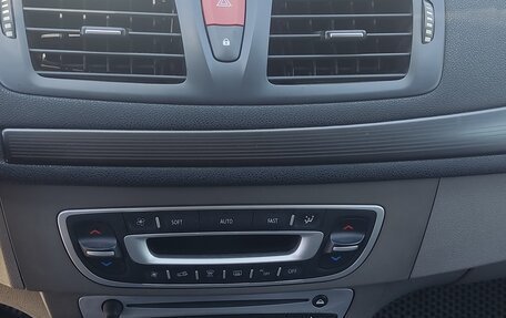 Renault Megane III, 2009 год, 830 000 рублей, 7 фотография