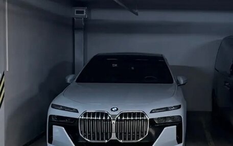 BMW 7 серия, 2023 год, 11 800 000 рублей, 36 фотография