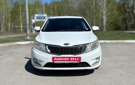 KIA Rio III рестайлинг, 2014 год, 680 000 рублей, 2 фотография
