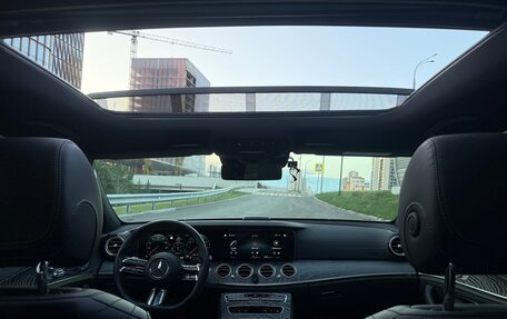 Mercedes-Benz E-Класс, 2020 год, 5 470 000 рублей, 2 фотография