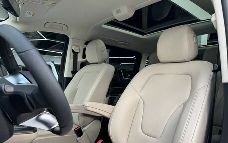 Mercedes-Benz V-Класс, 2026 год, 14 390 000 рублей, 19 фотография