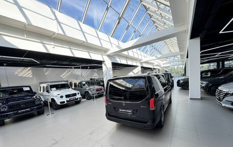 Mercedes-Benz V-Класс, 2026 год, 14 390 000 рублей, 39 фотография