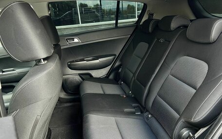 KIA Sportage IV рестайлинг, 2019 год, 2 370 000 рублей, 8 фотография