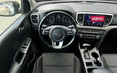 KIA Sportage IV рестайлинг, 2019 год, 2 370 000 рублей, 10 фотография