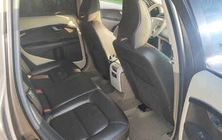 Volvo XC70 II рестайлинг, 2011 год, 1 500 000 рублей, 33 фотография