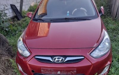 Hyundai Solaris II рестайлинг, 2012 год, 300 000 рублей, 1 фотография