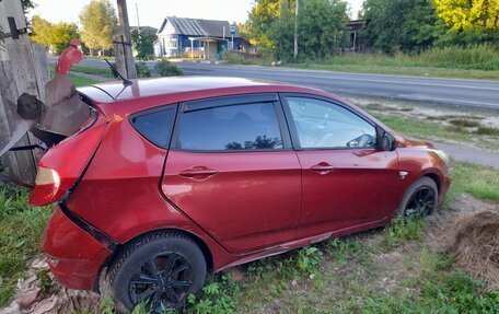 Hyundai Solaris II рестайлинг, 2012 год, 300 000 рублей, 2 фотография