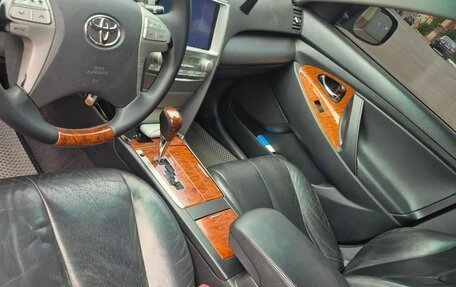 Toyota Camry, 2007 год, 900 000 рублей, 8 фотография