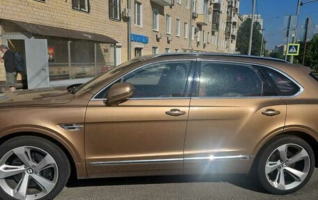 Bentley Bentayga I, 2016 год, 7 990 000 рублей, 7 фотография