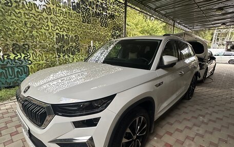 Skoda Kodiaq I, 2024 год, 4 999 999 рублей, 2 фотография