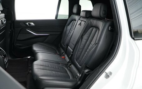 BMW X7, 2021 год, 7 498 097 рублей, 11 фотография