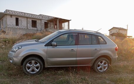 Renault Koleos I рестайлинг 2, 2008 год, 900 000 рублей, 1 фотография