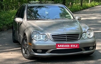 Mercedes-Benz C-Класс, 2004 год, 670 000 рублей, 1 фотография