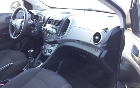 Chevrolet Aveo III, 2014 год, 567 000 рублей, 10 фотография