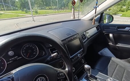 Volkswagen Touareg III, 2013 год, 2 250 000 рублей, 16 фотография