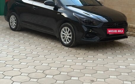 Hyundai Solaris II рестайлинг, 2019 год, 1 430 000 рублей, 4 фотография