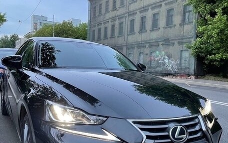Lexus IS III, 2018 год, 3 499 000 рублей, 3 фотография