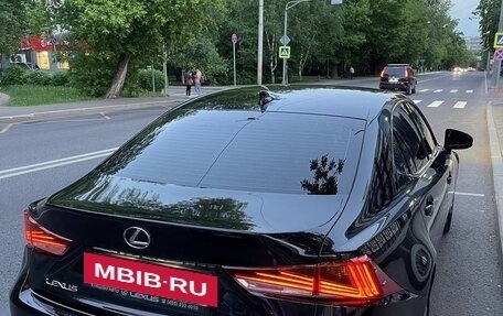 Lexus IS III, 2018 год, 3 499 000 рублей, 5 фотография
