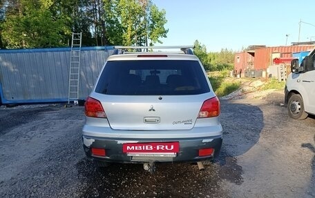 Mitsubishi Outlander III рестайлинг 3, 2002 год, 350 000 рублей, 3 фотография