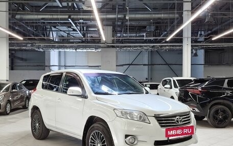Toyota RAV4, 2011 год, 1 259 000 рублей, 2 фотография