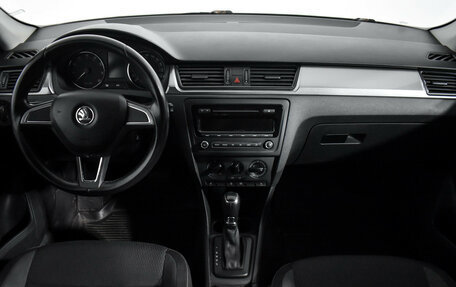 Skoda Rapid I, 2014 год, 679 000 рублей, 15 фотография