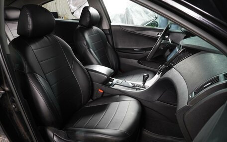 Hyundai Sonata VI, 2011 год, 939 000 рублей, 8 фотография