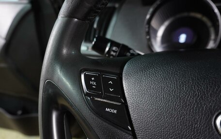 Hyundai Sonata VI, 2011 год, 939 000 рублей, 14 фотография