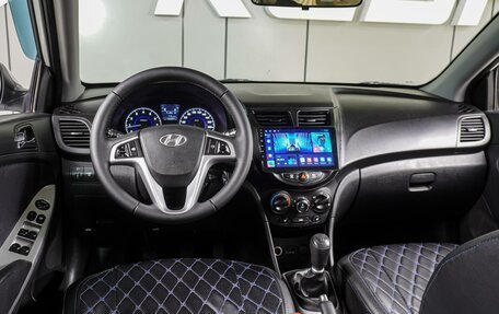 Hyundai Solaris II рестайлинг, 2012 год, 779 000 рублей, 6 фотография