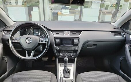 Skoda Octavia, 2016 год, 1 300 000 рублей, 14 фотография