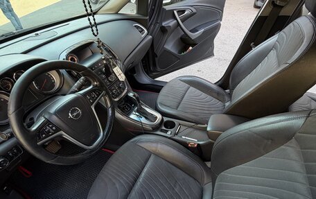 Opel Astra J, 2013 год, 650 000 рублей, 9 фотография