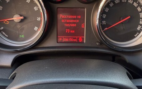 Opel Astra J, 2013 год, 650 000 рублей, 10 фотография