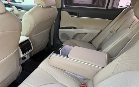 Toyota Camry, 2019 год, 2 240 000 рублей, 10 фотография
