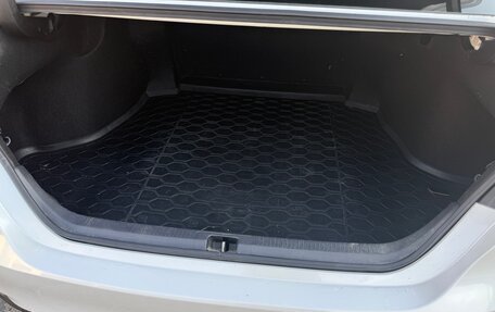 Toyota Camry, 2019 год, 2 240 000 рублей, 16 фотография