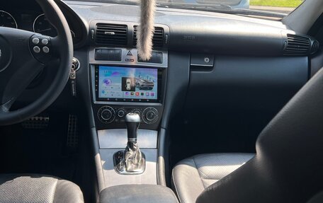 Mercedes-Benz C-Класс, 2004 год, 670 000 рублей, 6 фотография