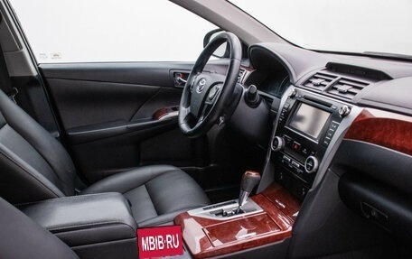 Toyota Camry, 2012 год, 1 321 000 рублей, 10 фотография