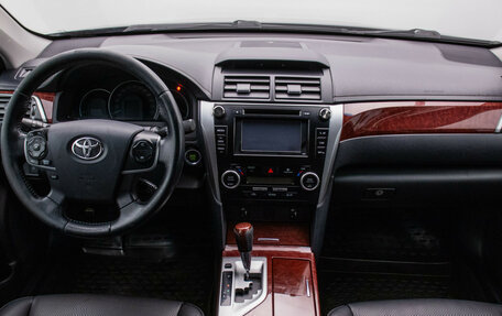 Toyota Camry, 2012 год, 1 321 000 рублей, 14 фотография
