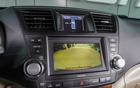 Toyota Highlander III, 2010 год, 1 799 000 рублей, 18 фотография