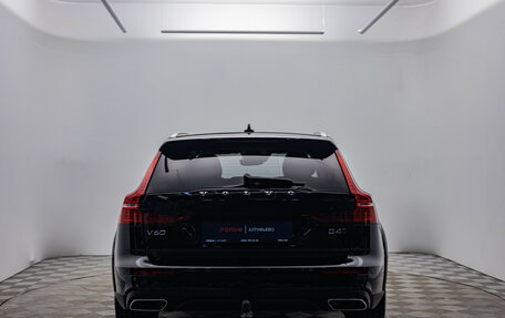 Volvo V60 Cross Country II, 2019 год, 3 297 000 рублей, 7 фотография